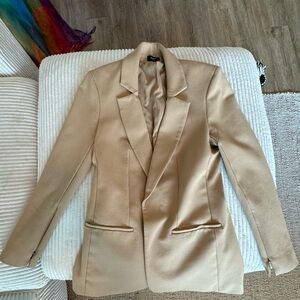 Brand new Express Blazer “the columnist”